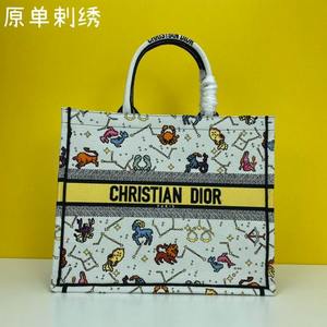 DIOR Handbags 715